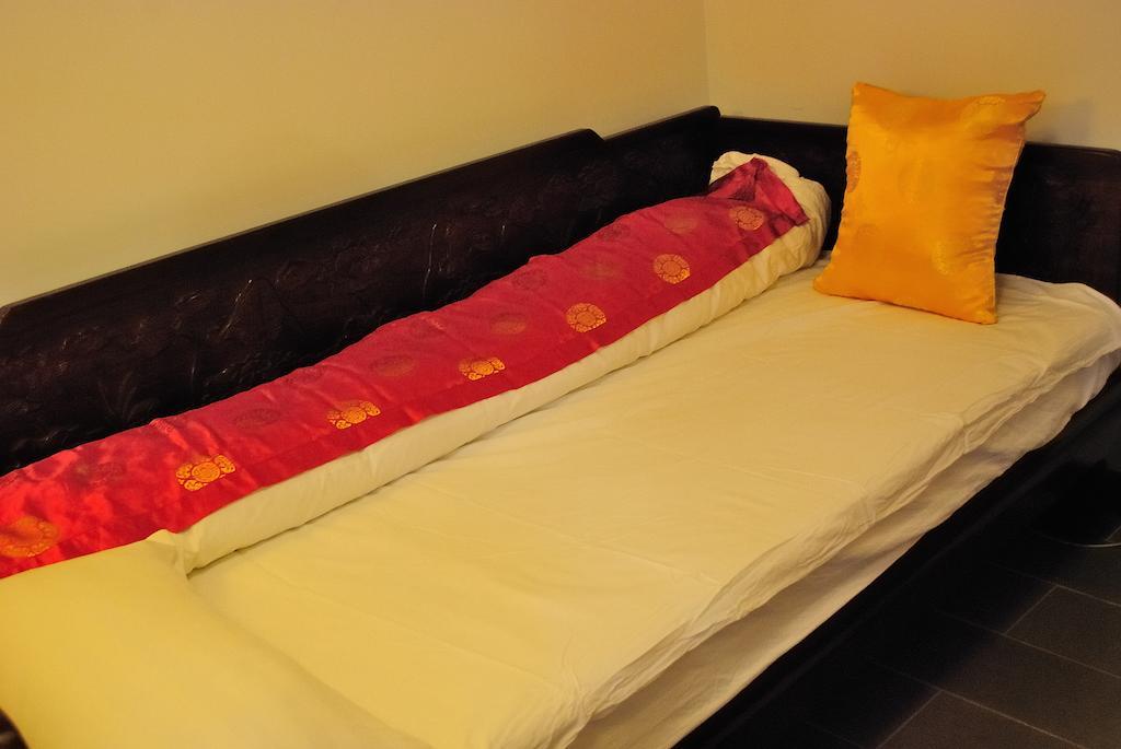 Templeside Deluxe Hutong Hotel 베이징 외부 사진